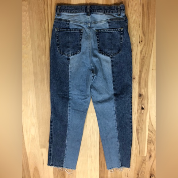 LAST CHANCE Pacsun Two Tone High Rise Straight Jeans - Picture 5 of 6